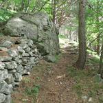 grosse Menschenmassen sind auf dieser Wanderung nicht zu befürchten zu steil führt der Pfad aufwärts