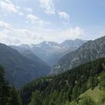 was für eine schöne Aussicht. Links der Seehorn. Rechts die Fletschhorn Gruppe