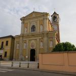 das kleine Dorf San Leonardo, und so eine grosse Kirche