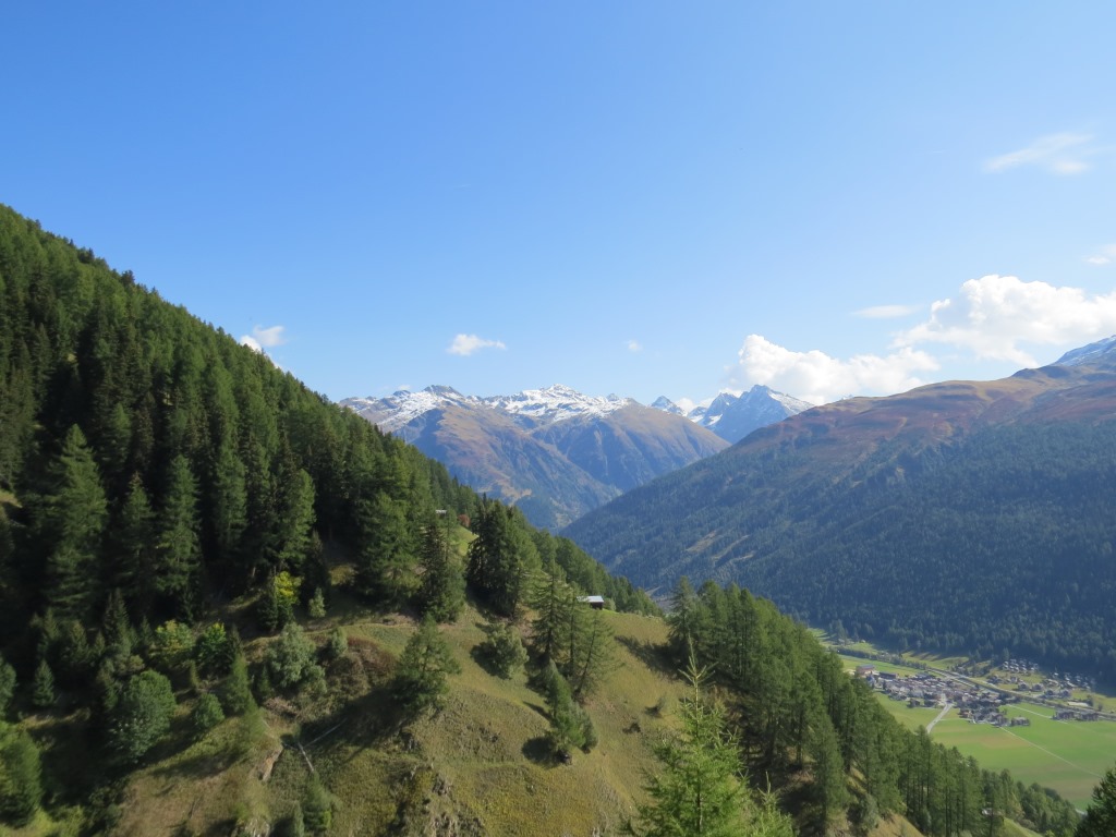 nicht weniger als drei Alpenpässe, Furka, Grimsel und Nufenen, führen aus drei verschiedenen Himmelsrichtungen ins obere Goms