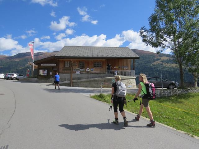 mit der Seilbahn schwebten wir dann hinunter zur Talstation von Fürgangen