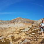 Franco schaut zurück zur Capanna Borgna. Im Hintergrund der Pizzo di Vogorno