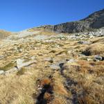 der Bergweg führt nun aufwärts Richtung Bocchetta di Rognoi