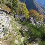 es ist unglaublich das an diesem sehr steilen Berghang 1392 m.ü.M., Alphäuser erbaut wurden