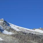 auf der anderen Talseite begrüssen uns Piz Murtèl und rechts davon die Bergstation der Corvatsch Seilbahn