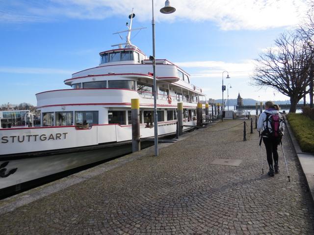 ...laufen wir zum Hafen von Konstanz