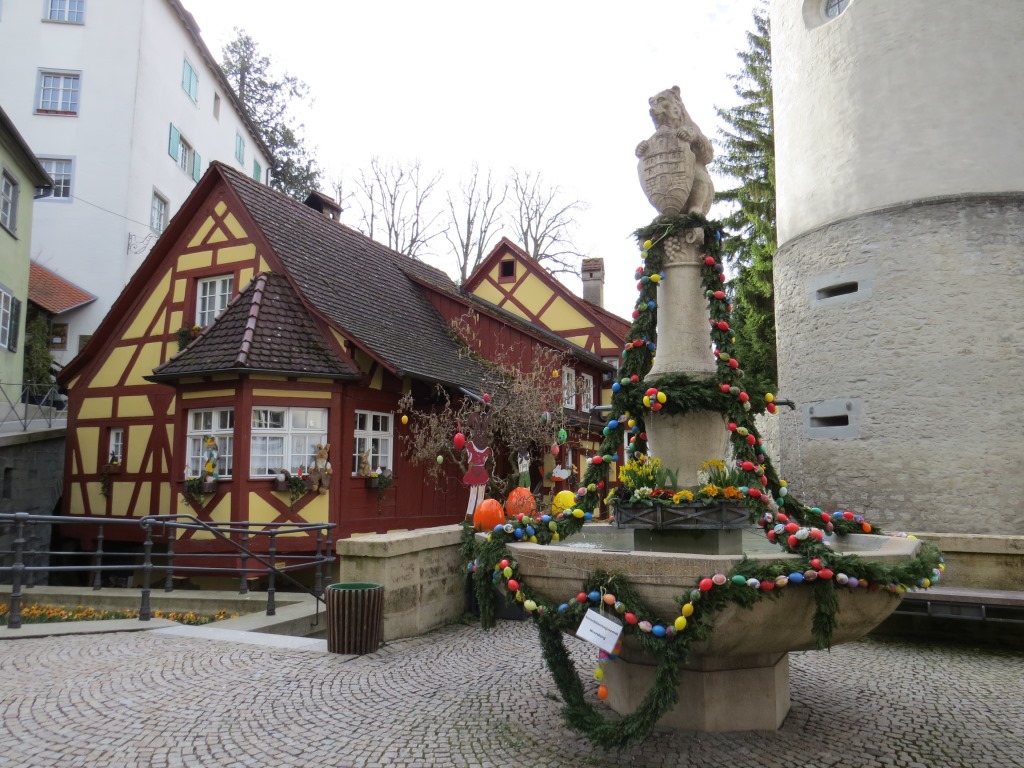 während dem laufen bestaunen wir die schönen Häuser der Altstadt