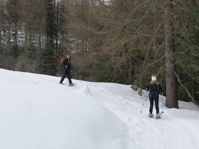 wir peilen nun die kleine Brücke bei Punkt 1748 m.ü.M. an