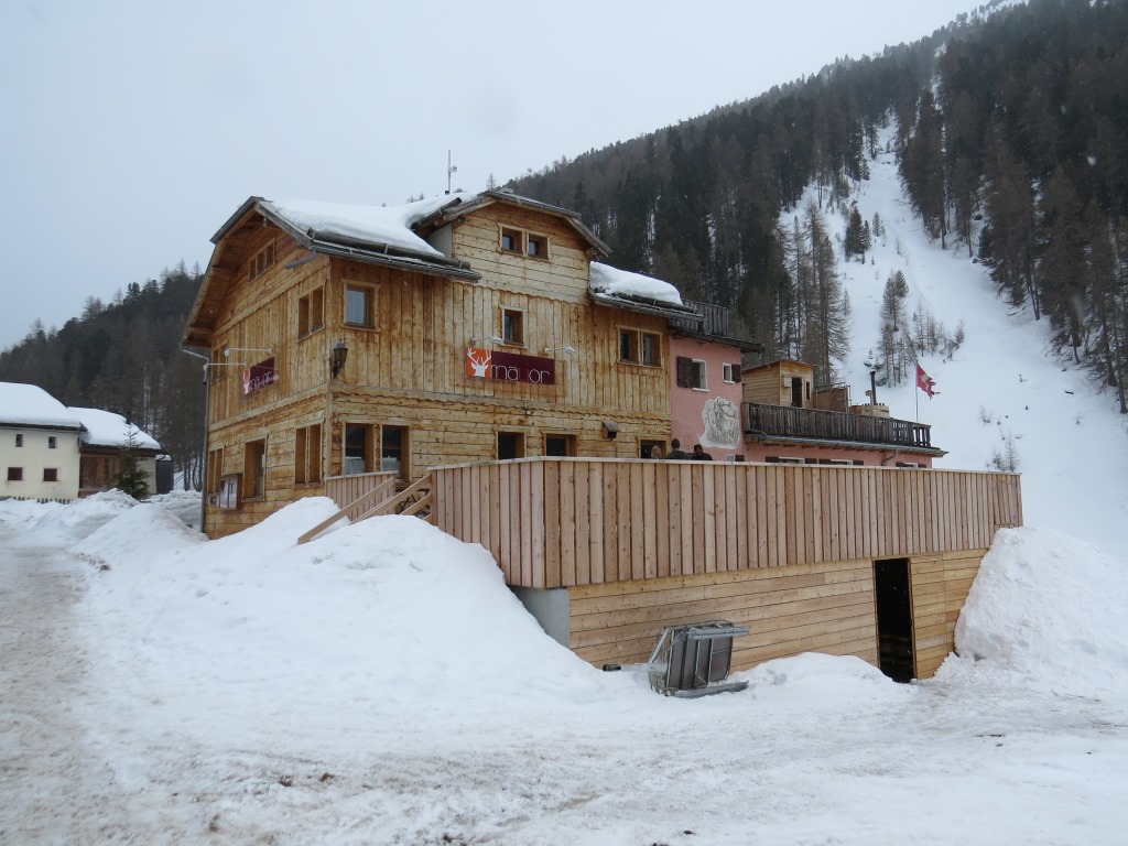 obwohl so abgelegen, hat S-charl zwei Hotel die auch imn WInter offen sind. Hier das Gasthaus Mayor