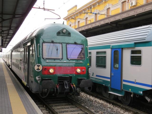 mit dem Zug fahren wir nach Fiorenziola d'Arda