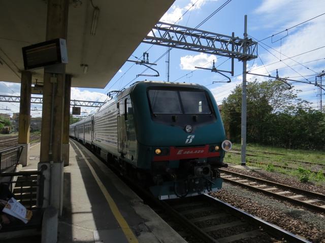 mit dem Zug fahren wir danach nach Fidenza zurück