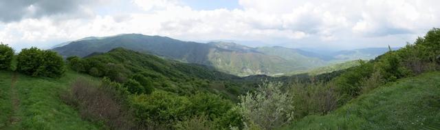 der Monte Valoria bietet uns ein phänomenalen Rundblick