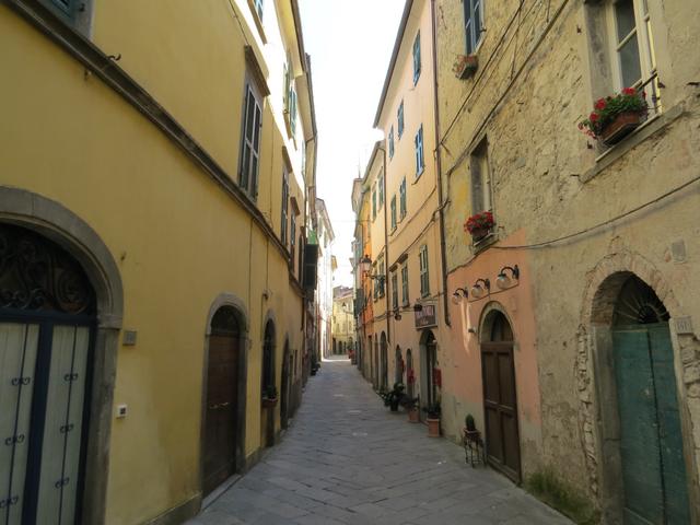 ...und gleichzeitig in der schönen Altstadt von Pontremoli