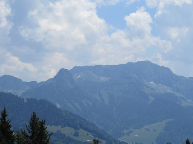 Blick zum Dent de Jaman und Rochers de Naye. Beide haben wir schon bestiegen