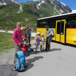 bei der Haltestelle Ciuréi di mezzo, hat die schöne Fahrt sein Ende, und wir verlassen das Postauto