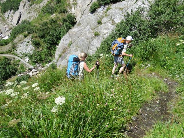 nach dem überqueren des Ri di Gallinoso, müssen verlorene Höhenmeter wieder gutgemacht werden