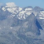 Blick auf Zervreilahorn. Dahinter Pizzo di Cassimoi und Pizzo Cassinelo