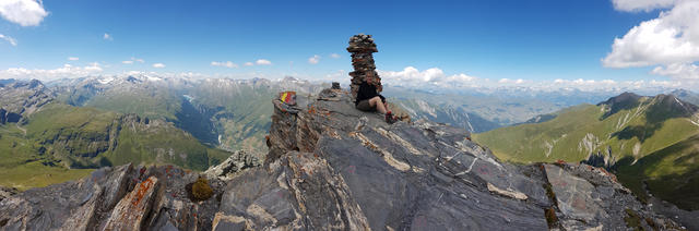 sehr schönes Breitbildfoto vom Tomülhorn. Bei Breitbildfotos nach dem anklicken, immer noch auf Vollgrösse klicken