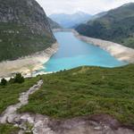 aufgelockert durch den schönen Anblick des Zervreilasee