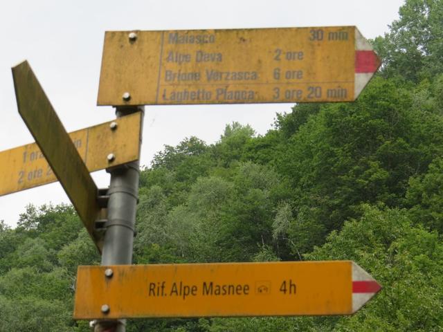 es ist noch ein langer Weg bis zum Rifugio Alpe Masnee
