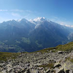 und die Aussicht ist gigantisch. Blick auf die andere Talseite des Mattertal