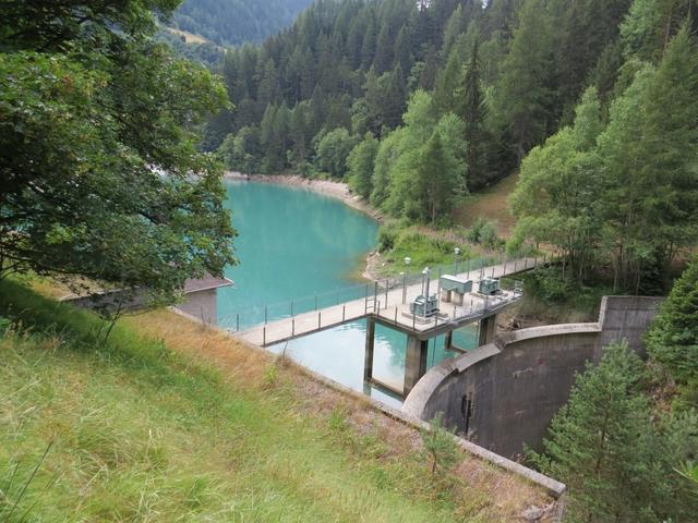 ...und gleichzeitig den kleinen Stausee 1309 m.ü.M.