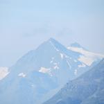 das Mettelhorn herangezoomt. Was für eine traumhafte Aussicht haben wir dort oben geniessen können