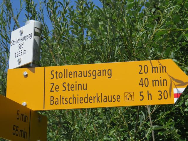 Wegweiser beim Stolleneingang Süd