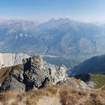 schönes Breitbildfoto mit Blick ins Rhonetal. Bei Breitbildfotos nach dem anklicken, immer noch auf Vollgrösse klicken