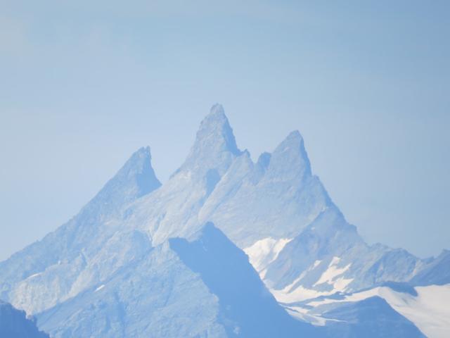 die Zacken der Aiguilles Rouges d'Arolla