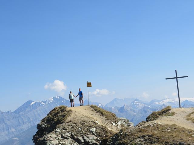 wir stehen auf dem Gipfel des Illhorn. Rechts davon der Vorgipfel