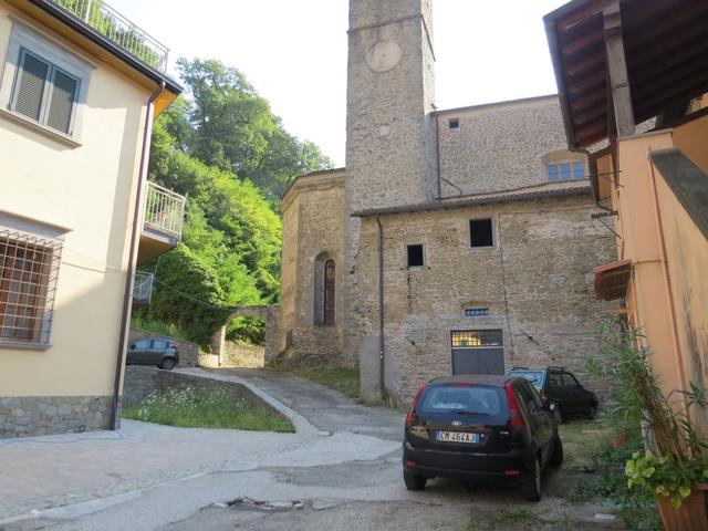 wir erreichen die unscheinbare Chiesa della Santissima Annunziata