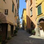 die Altstadt von Pontremoli hat uns sehr gefallen. Nach einer Kaffeepause laufen wir zu unserem Auto