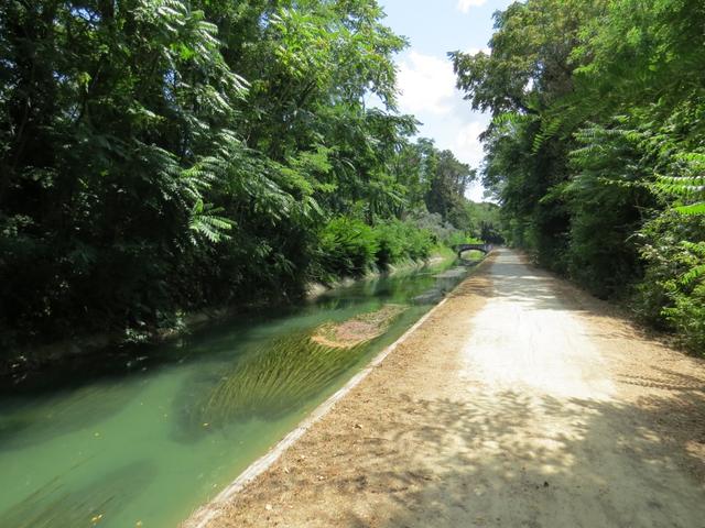 die neue Streckenführung führt nun alles diesem schönen Kanal entlang