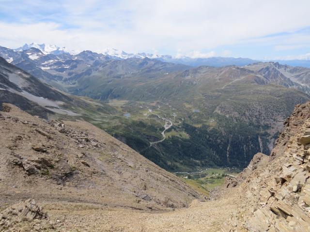 war für ein Aussichtspunkt! Man blickt direkt auf den Simplonpass