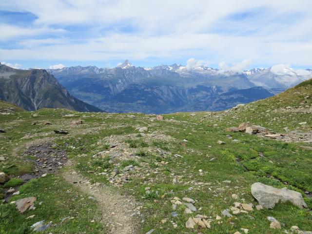 wir erreichen die Mattenflächen der Bodmeralp 2430 m.ü.M.