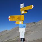 Wegweiser auf dem Col de Susanfe 2494 m.ü.M.