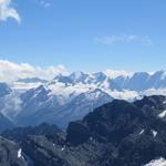 Blick auf den Trientgletscher den wir besucht haben, die diversen Aiguilles und der Grandes Jorasses