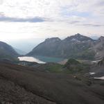 vor uns der Lac de Salanfe. Was für ein Unterschied gegenüber am Vortag