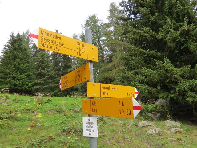 ...und kurz danach eine Wegkreuzung 1885 m.ü.M.