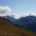 Blick über das Grosse Fülhorn zum Ofenhorn und Albrunpass