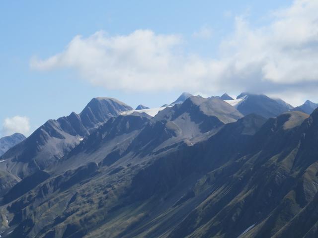 Blick in die Binntaleralpen mit Mittaghorn, Turbhorn, Hohsandhorn und Faulhorn