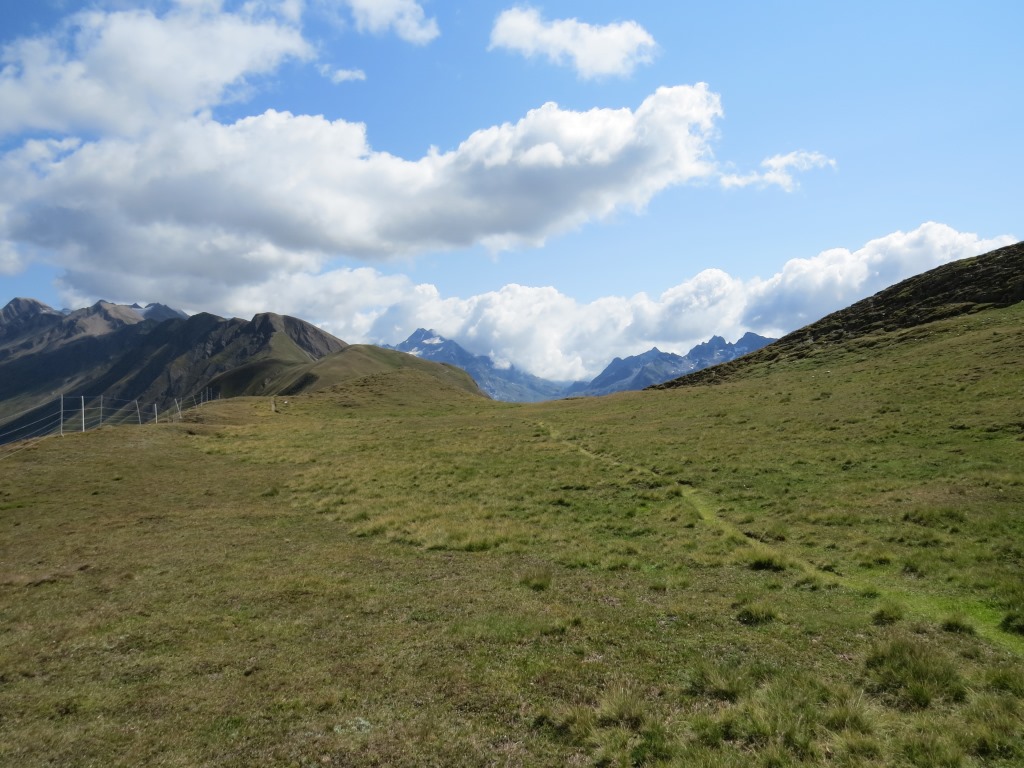 der Abstieg erfolgt auf demselben Weg wie der Aufstieg