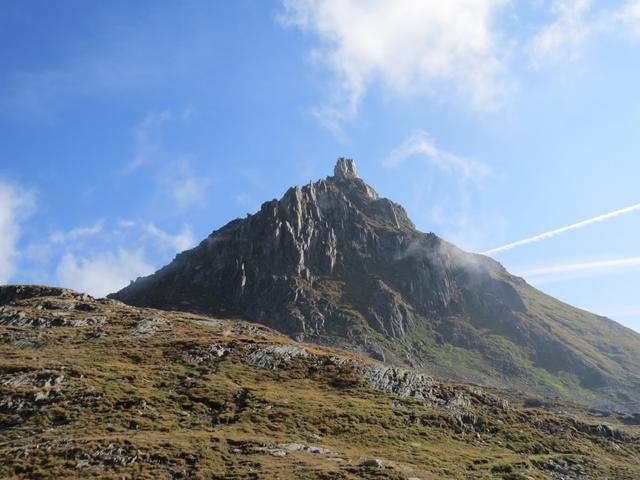 ...drehen wir uns um und schauen hinauf zum Chilchhorn