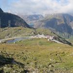 noch ein paar Schritte und wir sind wieder beim Nufenenpass