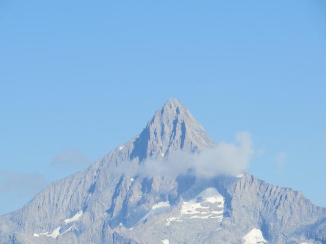 das Bietschhorn herangezoomt