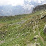 wir durchqueren die Alp und erreichen die Geländestufe von Galu