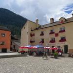 bevor uns das Postauto zurück auf dem Simplon Pass führen wird, geniessen wir ein kühles Bierchen