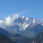 Blick auf das mächtige Fletschhorn. Wir haben Glück, oft ist dieses Massiv schnell von Wolken umhüllt