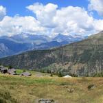 schönes Breitbildfoto mit Blick in die Walliser- und Berner Hochalpen, Rosswald und Fülhorn